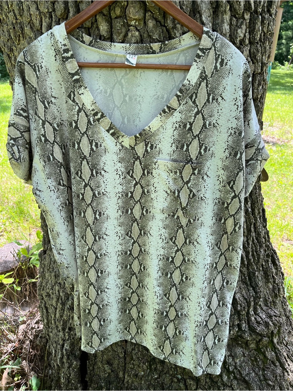 ⭐️Flamingo Knit Blouse in size L